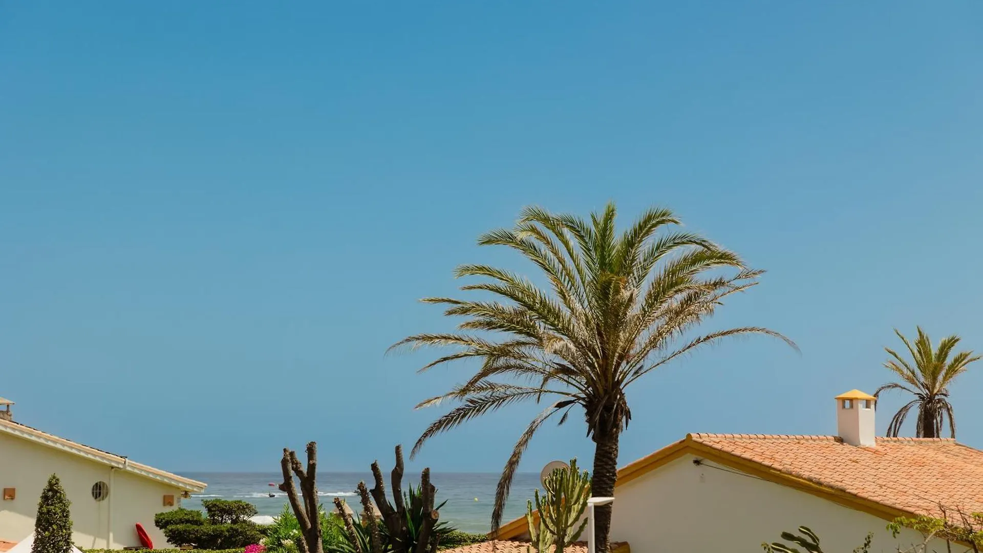 In The Second Line, Modern Beachfront Holiday Home In Costabella, Marbella